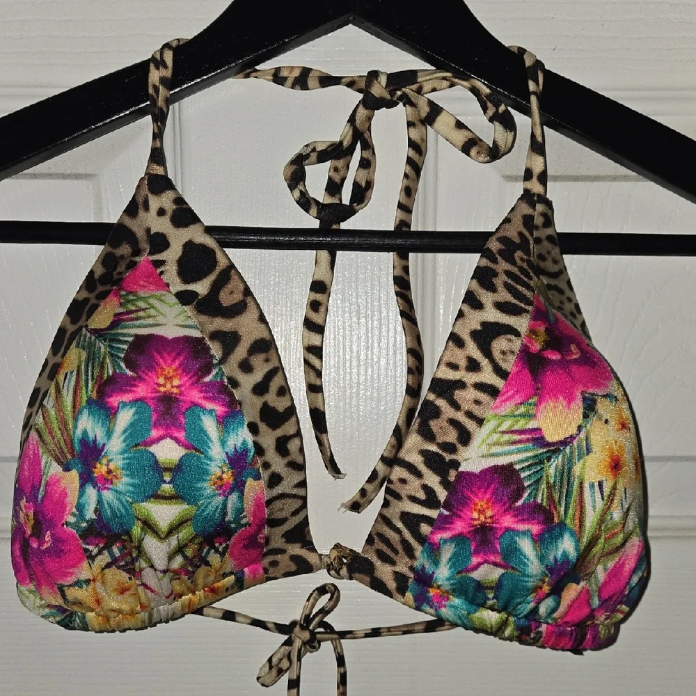 Victoria's Secret Gold Logo Toggle Bikini Accent with Leopard Print Straps - Picture 1 of 3